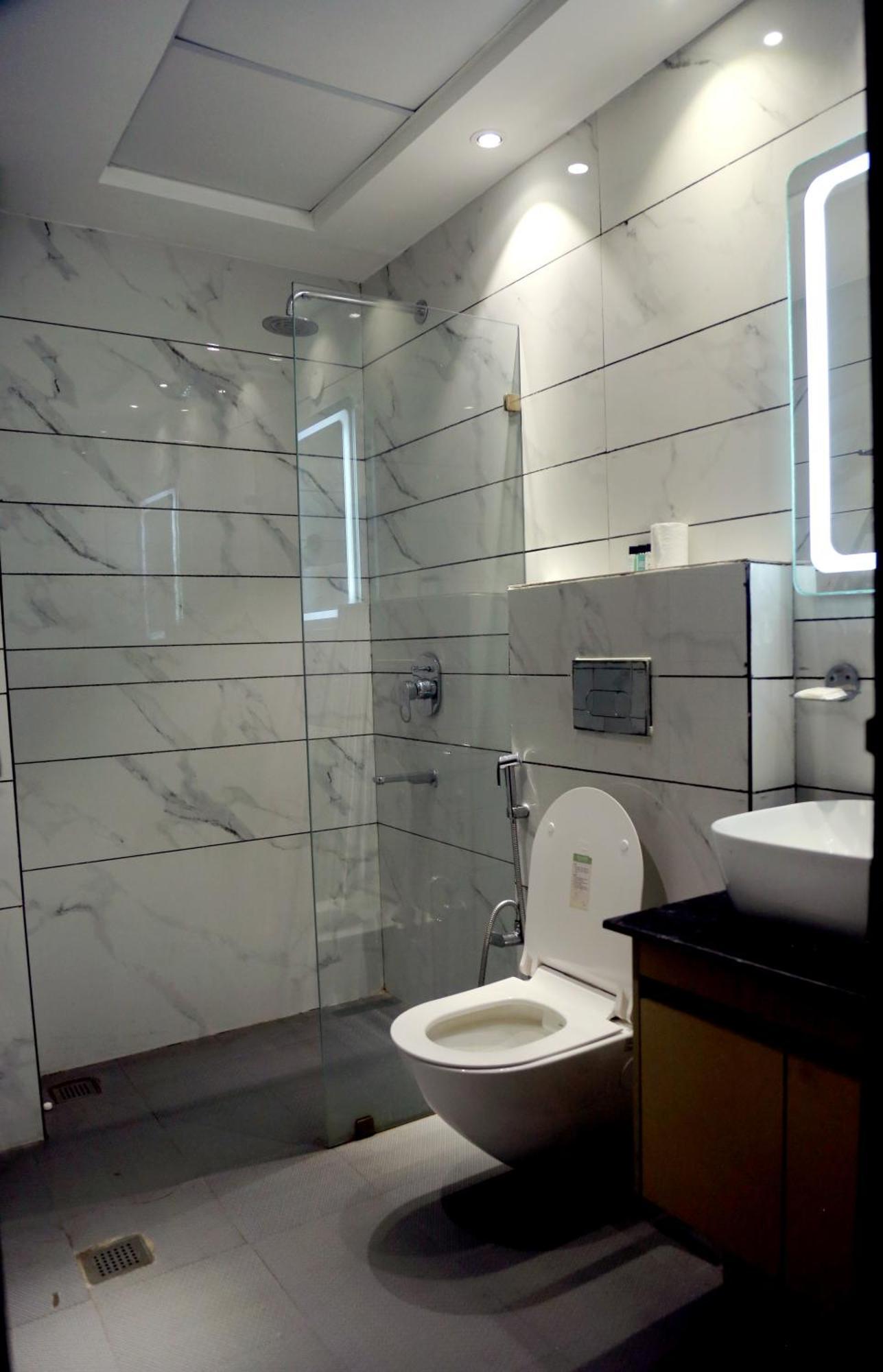 Prism Grand Hotel Zirakpur Ngoại thất bức ảnh